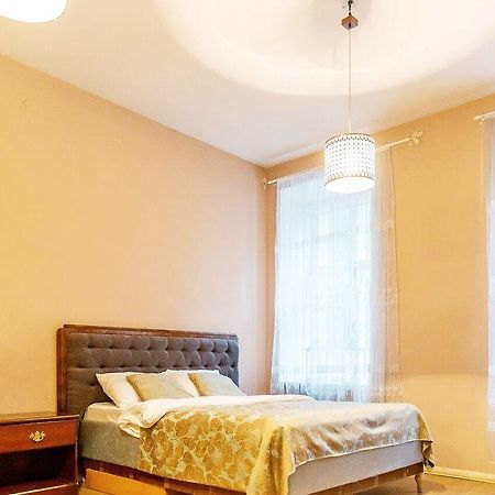 Apartment On Hutsulska 24H Electric Lviv Eksteriør billede